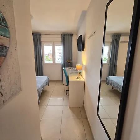 Nueva Andalucía Habitación Coqueta